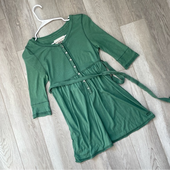 Ruehl Y2K Henley babydoll tunic top womens Green (medium) vintage 2000s casual